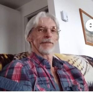 Meet your Posher, Claude